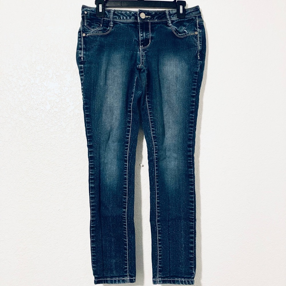 Myth of Jade Skinny Jeans (Stonewash)
